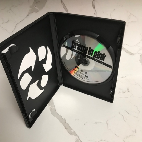 Pretty in Pink Everything’s Ducky Edition 1986 - Picture 3 of 3